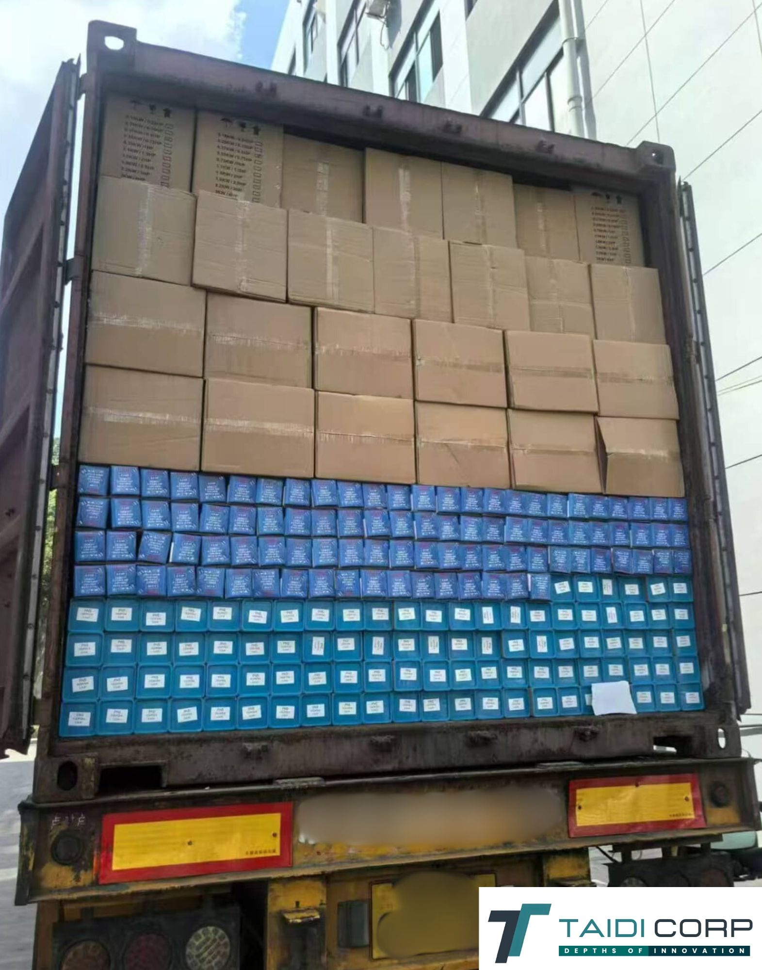 Photos global shipping to client in pakistan